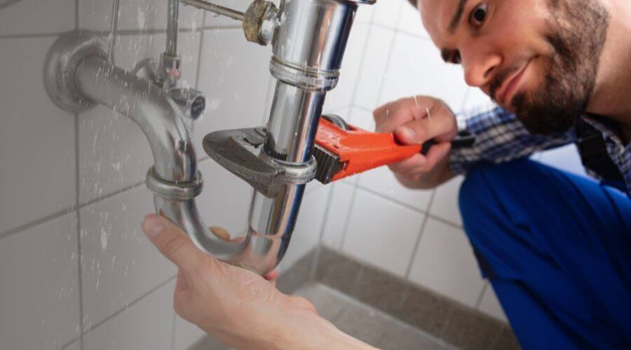 Professional bathroom faucet installation in Delmita, TX